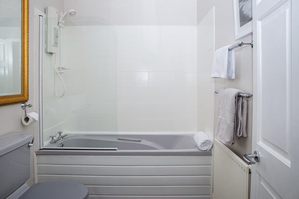 Prestwick Town Center Flat Apartment Exterior photo